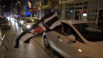 İzmit'te Beşiktaş Taraftarından Meşaleli Kutlama