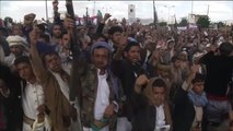 الحوثيون يواصلون قصف الأحياء السكنية في تعز