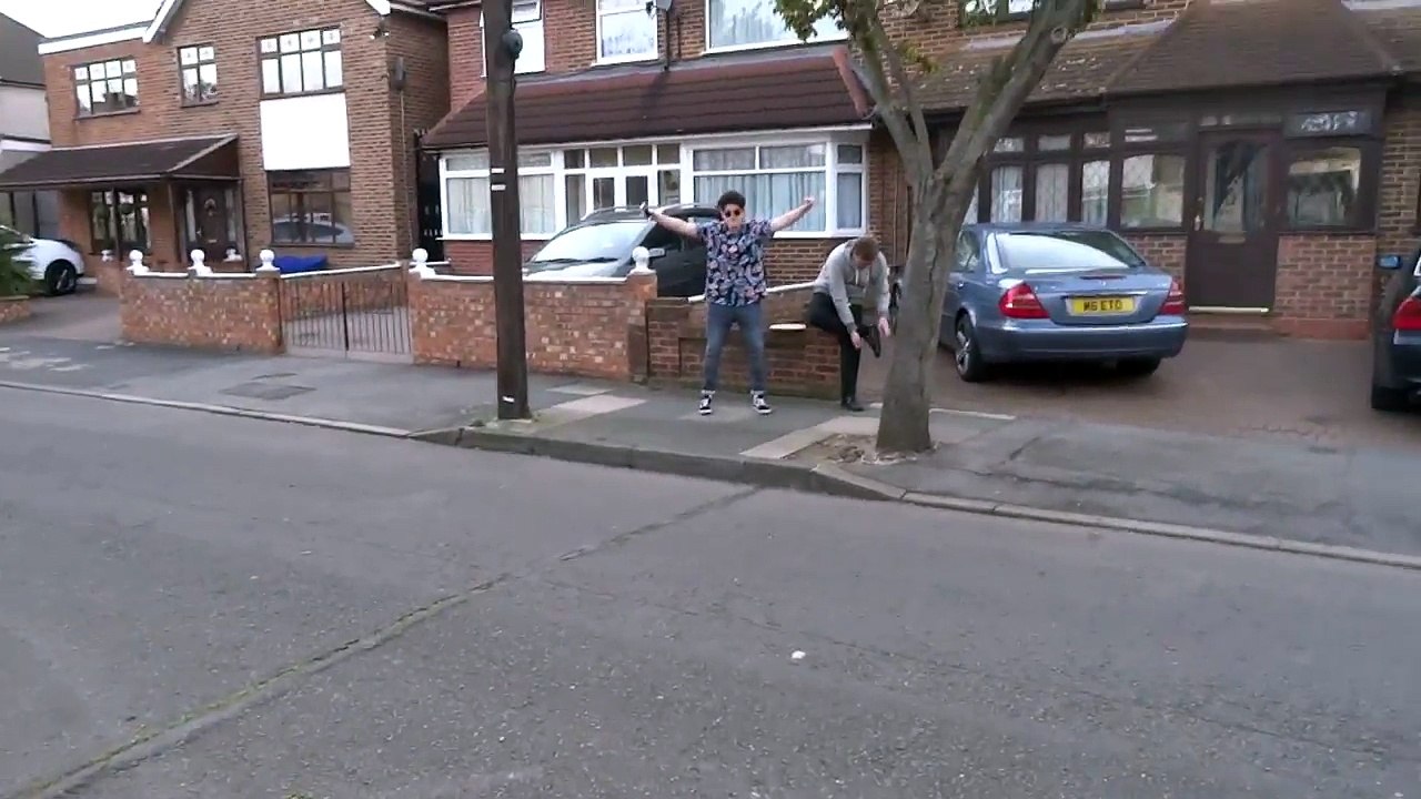 UNDERWEAR x THE BOMBAY BAD BOYS - RUNNING MAN (MUSIC VIDEO) OUT NOW ON ITUNES!!!!!!!!!!!!!!!!!!!!!