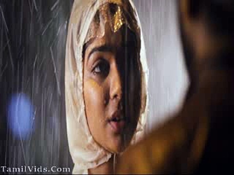 Unakaga Varuven video song - Pichaikkaran movie