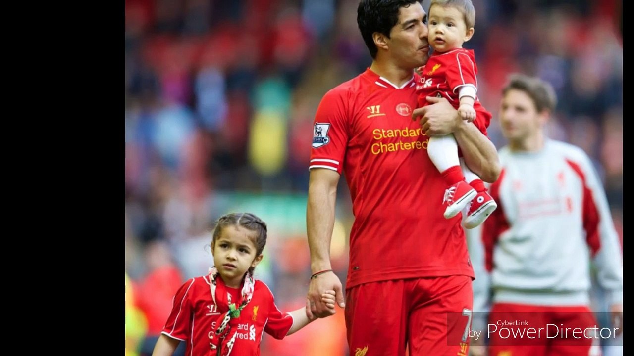 Luis Suarez and his Family (Sofia, Benjamin, Delfina)