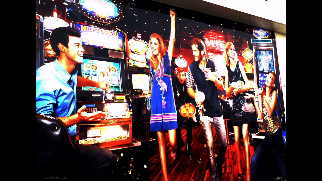 ©HDLeTempsS'EnfuitpoèmeTHOMASAndréphotophotopeintureANCIAUX MartinecreatorphotopaintingWebMondeTvNASAEspaceéducationvie