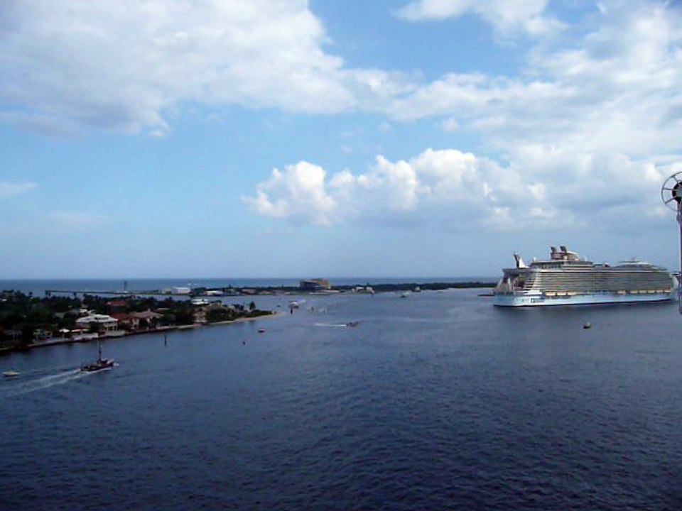 PORT E 009 P1080151