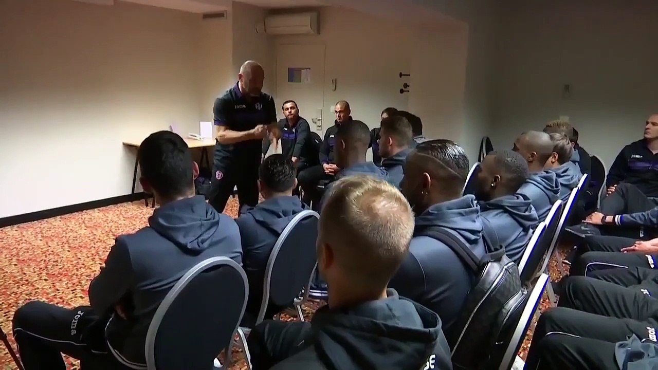 J 1 - L'incroyable Discours de Pascal Dupraz aux joueurs - Angers-TFC