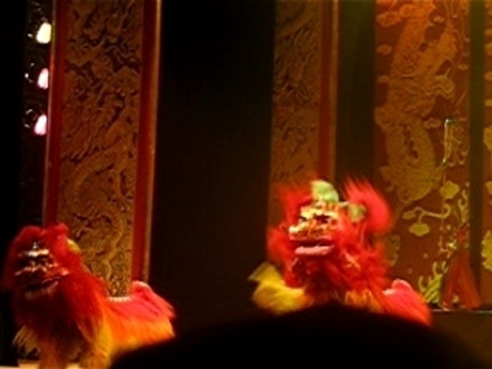 SPECTACLE