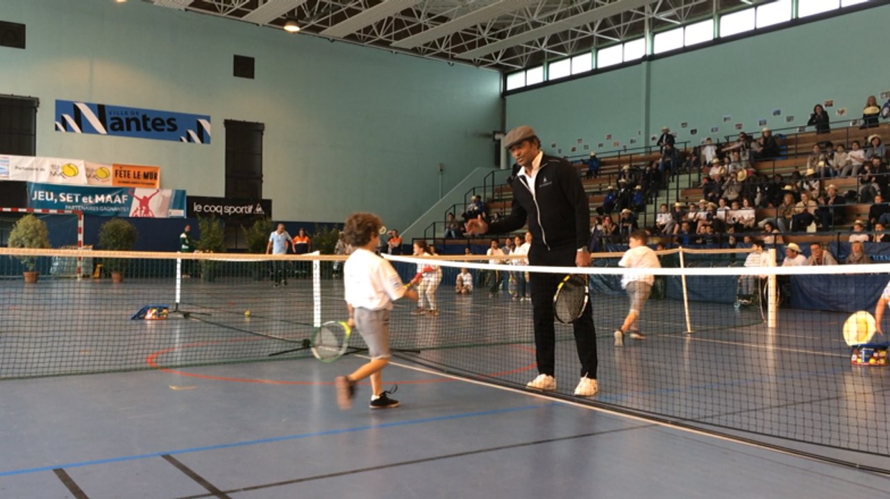 Yannick Noah aux 10 ans de Fête le mur