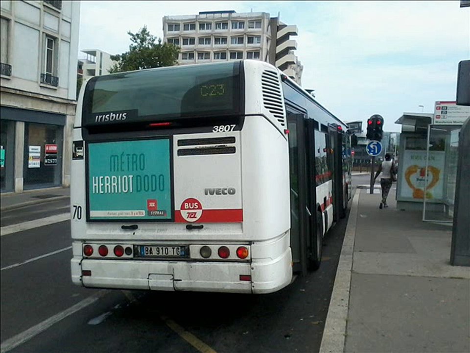 Sound Bus Irisbus Citelis 12 n°3807 du réseau TCL - Lyon sur la ligne C23