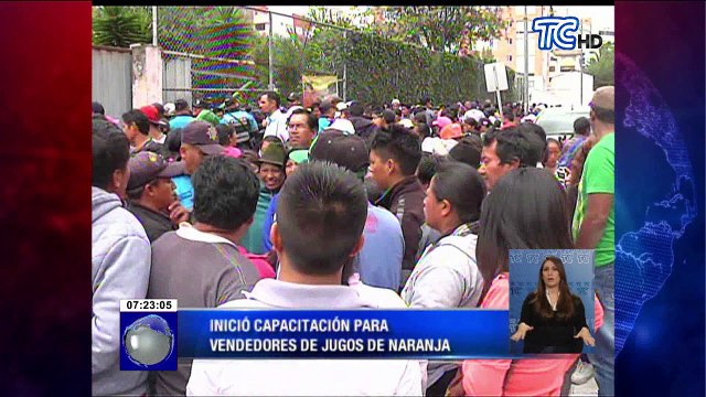 Vendedores de jugos de naranja fueron capacitados