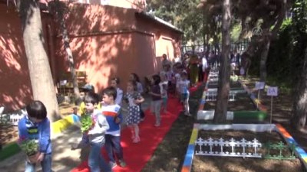 İlkokulda "Hobi Bahçesi" Kuruldu