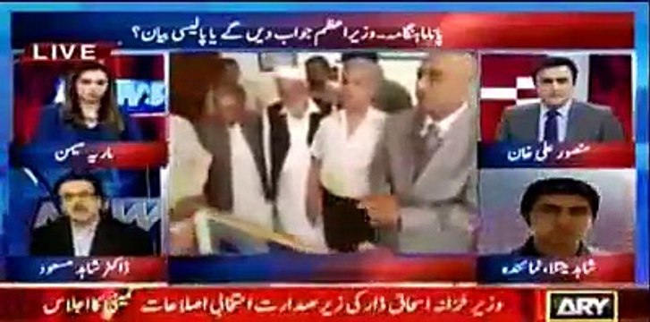 میڈیا ہینڈلنگ کے ذریعے بڑی خوبصورتی سے سارا فوکس عمران خان پر کر دیا گیا ہے