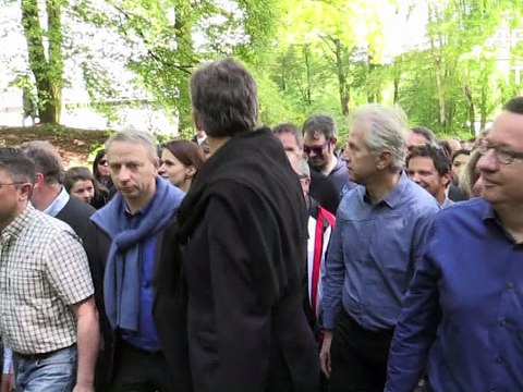 Au mont Beuvray, Montebourg lance un appel pour un projet alternatif en vue de 2017