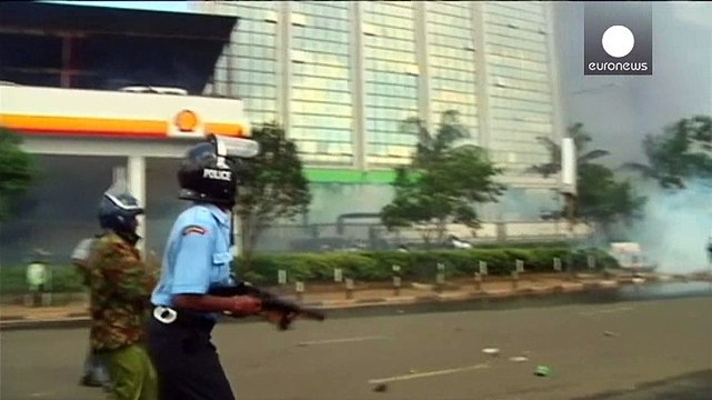 Kenya: idranti, lacrimogeni e manganelli contro un corteo dell'opposizione
