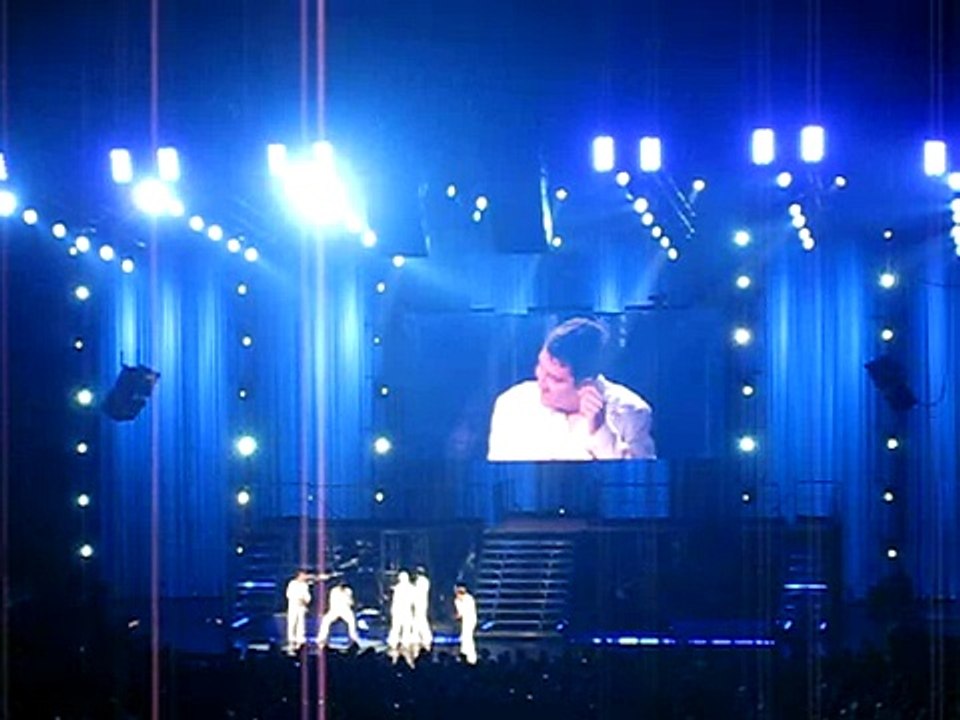 New Kids On The Block - HAPPY BIRTHDAY Jon! (@ NOKIA Theatre - 11/26/08)