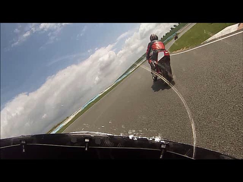 BSA B50 vs TRIUMPH T100
