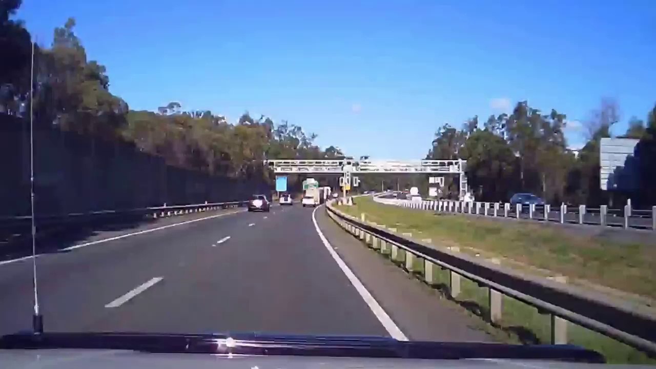 Accident Logan Motorway