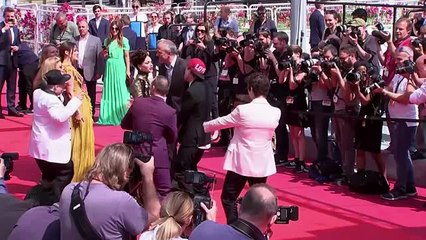 La danse de Shia LaBeouf au Festival de Cannes