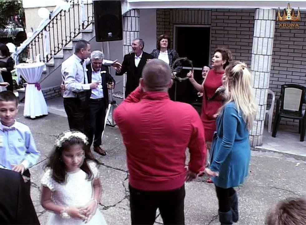 orkestar Bobana Gajica Sekija - Neka peva,Pogledaj me Boze,Ona ona,Kad kosa osedi - live - veselje u Visnjici
