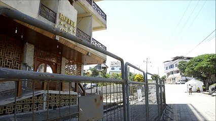 A reconstrução no Equador, um mês após terremoto