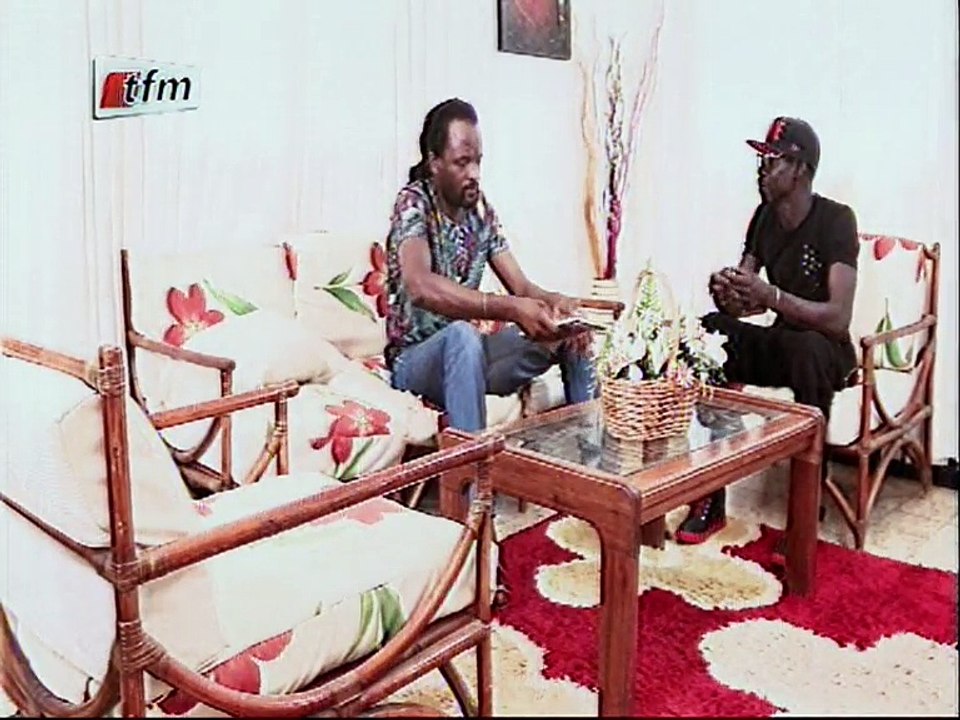 Mbaye a encore frappé...à Mourir de Rire!!!