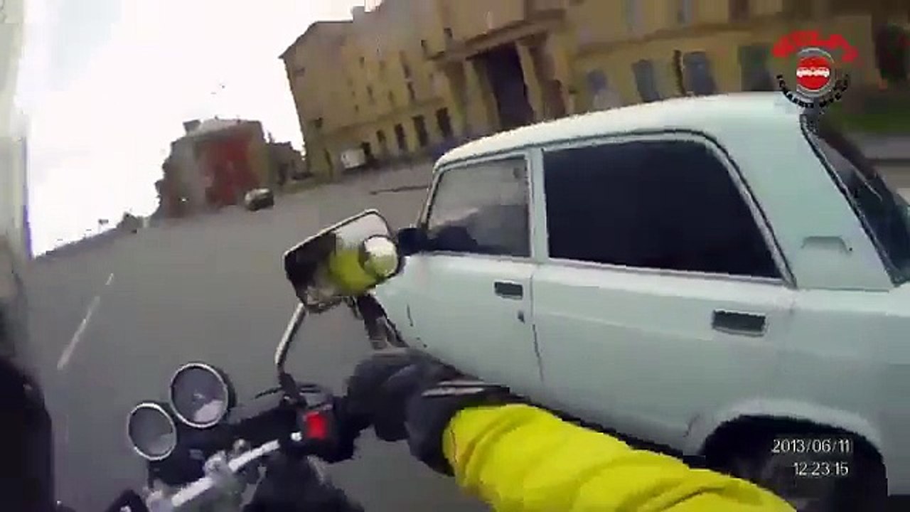 MEGA CAR CRACH Funny Road Rage Motorcycle VS Car CATCHER YT f22GQN7XRpGPFg mp4