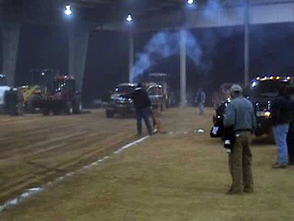 Liberty diesel truck pull 10 31