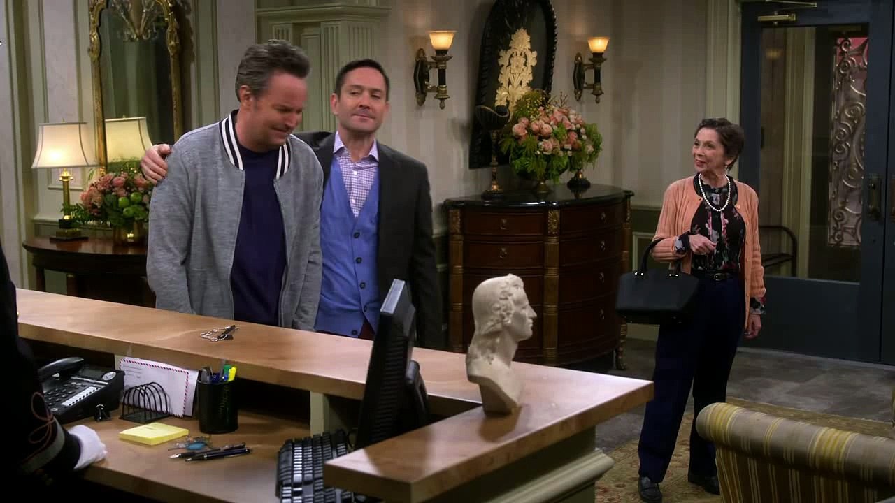 The Odd Couple 2015 Season 02 Episode 10  Odd Man Out