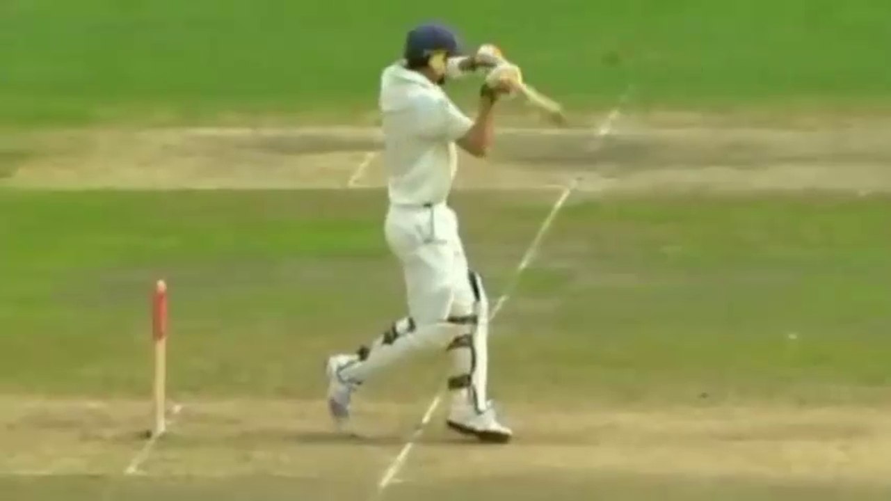 Best Wicket Takers in History - Weird Wicket Takers