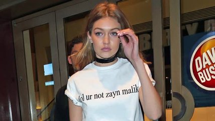 Gigi Hadid trägt ein "Lol Ur Not Zayn Malik" Shirt