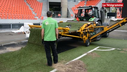 Lorient. Stade du Moustoir : c’est parti pour le changement de pelouse (Le Télégramme)