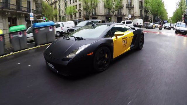 Des taxis en Lamborghini dans les rues de Barcelone
