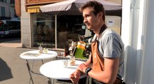 Amaury Messager cafetier itinérant sur les marchés à Vincennes.