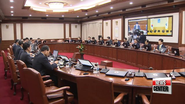Korean gov't calls for corporate restructuring and job creation