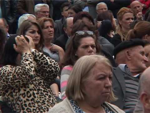 Lajme - Homazhe dhe Akademi për dëshmorët e fshatit Shqiponjë