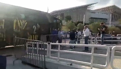 Η άφιξη της ΑΕΚ στο ΟΑΚΑ