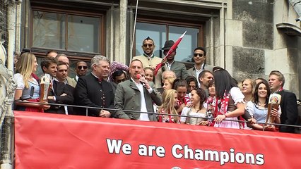 Ribéry chante « Les Champs-Élysées »