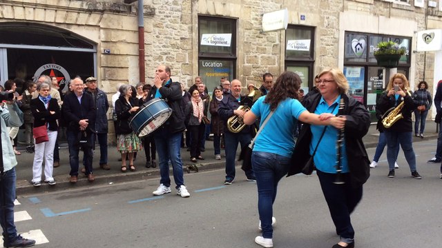 Banda EL GRUPPETTO Biennale 2016 Fontenay-le comte Thag bar IMG_3104