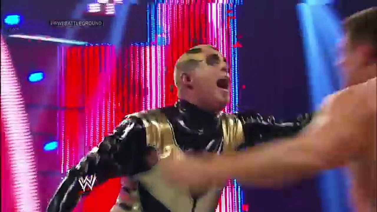 13 Greatest Moments from WWE of 2016