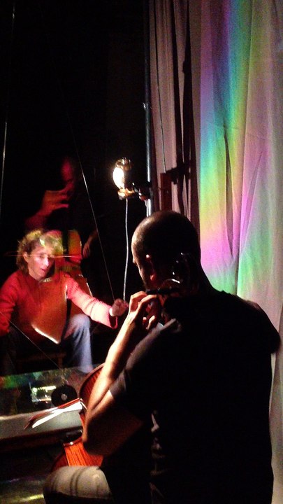 Eric-Maria Couturier : premiers essais devant le Miroir Liquide