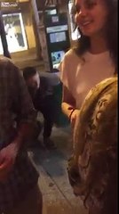 Portero de una discoteca dejó inconsciente a un cliente insistente