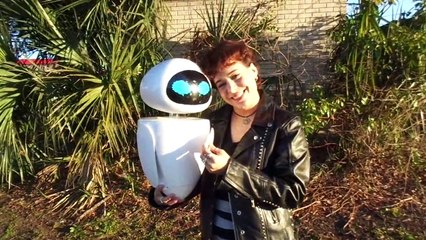 Wall-E EVE FLYING RC ROBOT 飛行ロボット