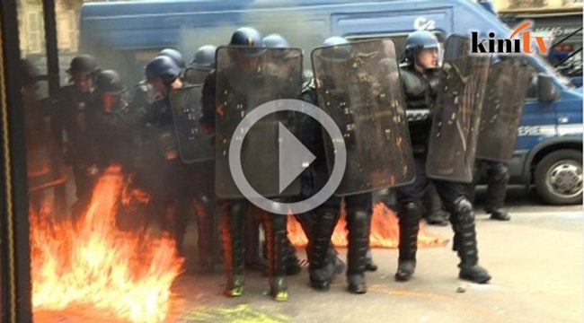 Protes bantah undang-undang buruh digempur