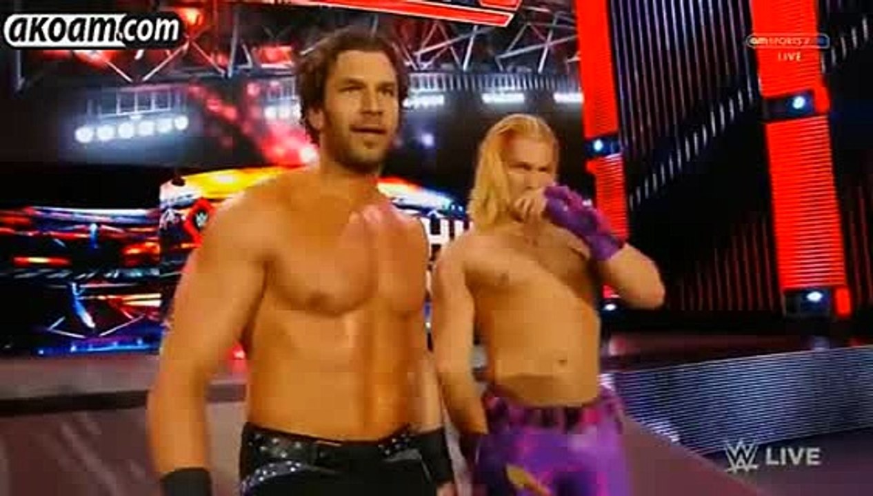 عرض المصارعه الاسبوعى ( الرو ) بتاريخ 17/5/2016 - الجزء الثانى - مترجم