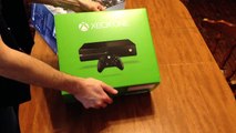 Xbox One Assassins Creed Unity Bundle Unboxing (Part 1)