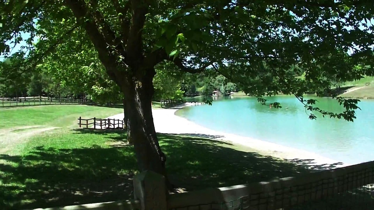 Midi-Pyrénées. Le lac de "Caraman plage", Lilou et la glacière... (Hd 1080)