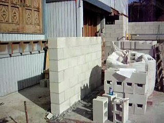 Building a house in Hawaii Part 23 - Block walls in garage