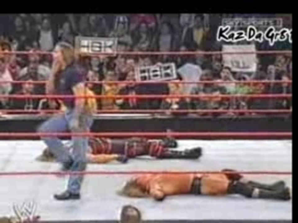 HBK Comes Out Of Coffin & Attacks Triple H
