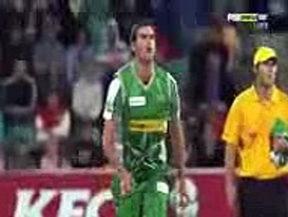 20_Runs_Off_1_Ball_World_Record_Of_Crick