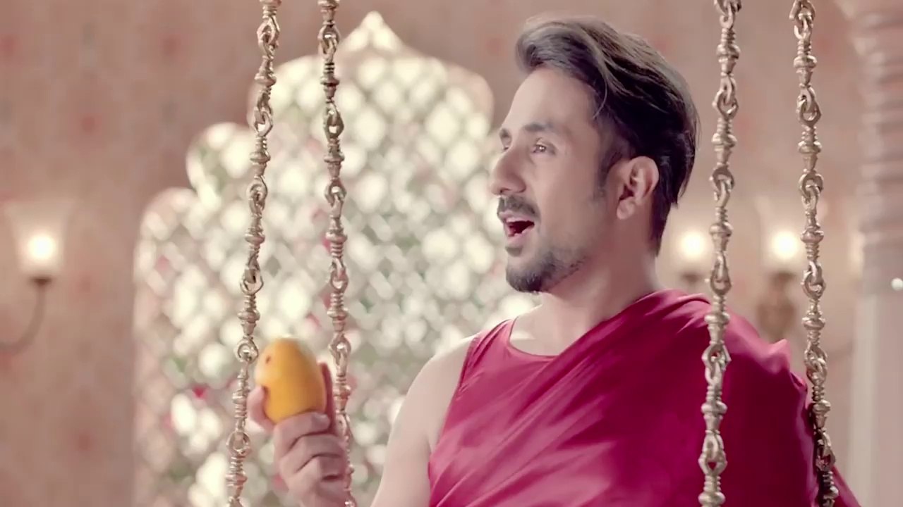 Ads Ka Baap Veerdas Killing It | Latest Bollywood News | Vianet Media