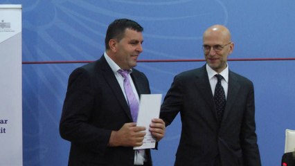 Report TV - Programi Italo-Shqiptar i Konvertimit të Borxhi, 4 mln € bashkive fituese