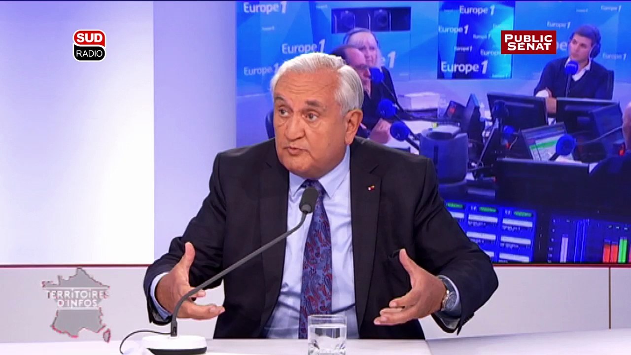 Hollande : « Qu’il nous dise vraiment, nom d’un chien, ce qu’il a dans le ventre », martèle Raffarin